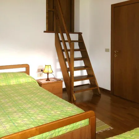 펜션 Locazione Turistica Casa Cekova *